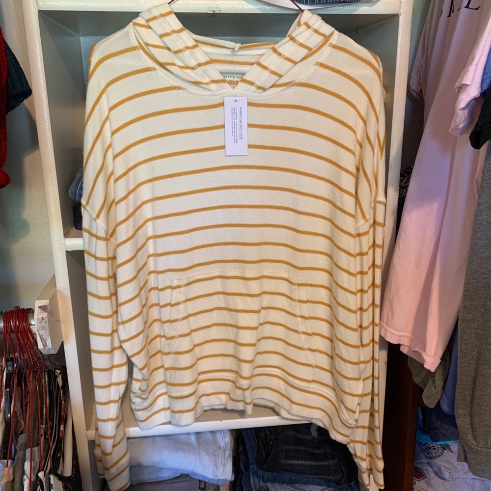 American Eagle yellow and white striped hoodie